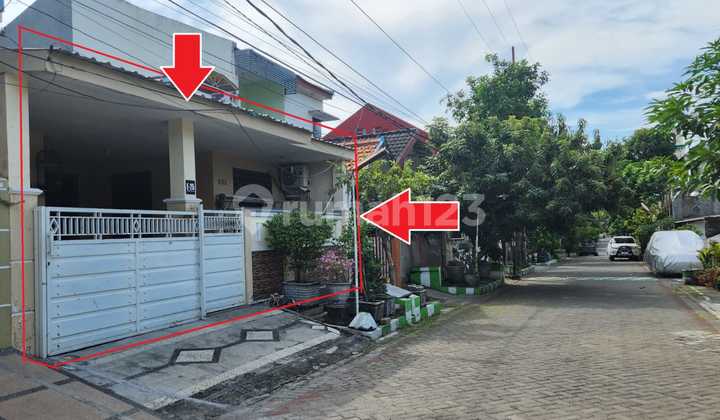 For Sale by Auction: 1-Story House in Perum Perhutani Wana Wisata Surabaya 2