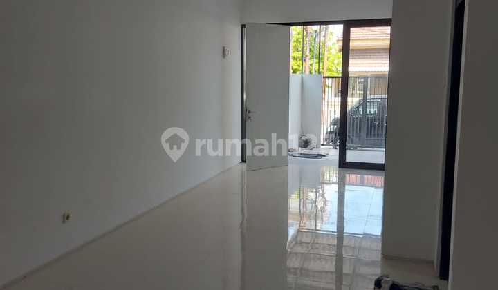 Dijual Rumah Baru 2lt Modern Minimalis Perum Satelit Surabaya 2