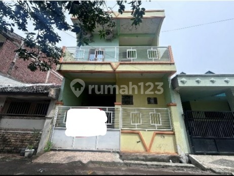Dijual Via Lelang Rumah 2Lt Perum Semolowaru Elok Surabaya
