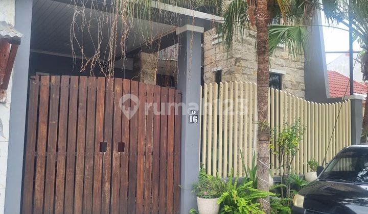 Dijual Via Lelang Rumah 2Lt di Medayu Rungkut Surabaya