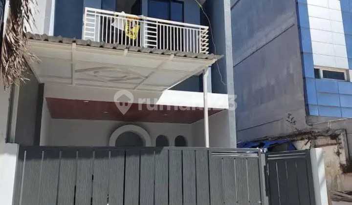 For Sale New 2-Story House in Siwalankerto, Surabaya