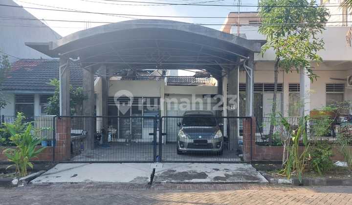 Dijual Rumah Bangunan Lama Hitung Tanah Darmo Indah Tandes 1
