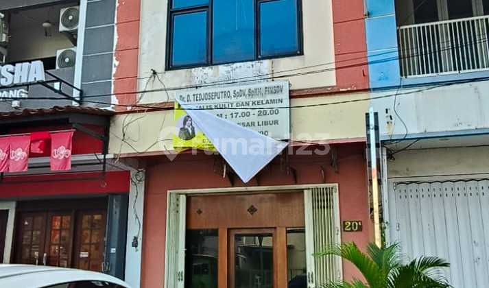 For Sale 3-Story Shop House Ready to Occupya Darmo Permai South For Sale 3-Story Shop House Ready to Occupya Darmo Permai South
