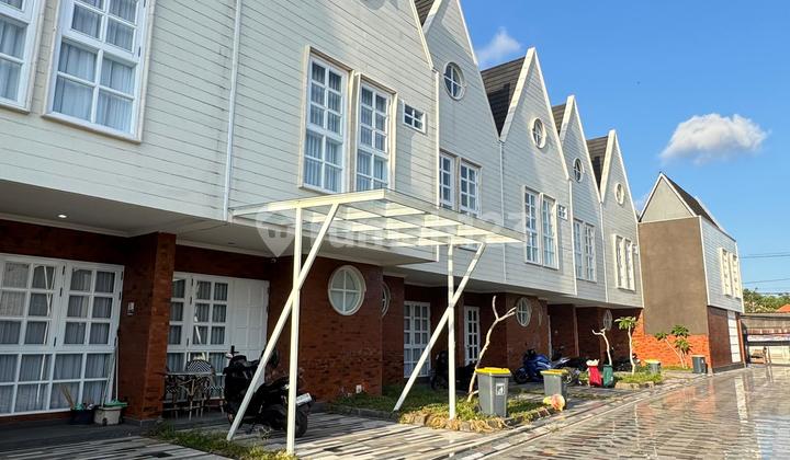 For Sale Ready-to-Live-In House in Seminyak Tourist Area Denpasar Bali For Sale Ready-to-Live-In House in Seminyak Tourist Area Denpasar Bali