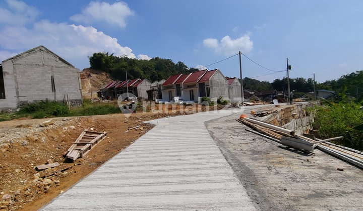 Smarthome Di Kawasan Perumahan Sleman Barat View Pedesaan 2