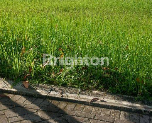 Tanah di jual lokasi perumahan elit 2