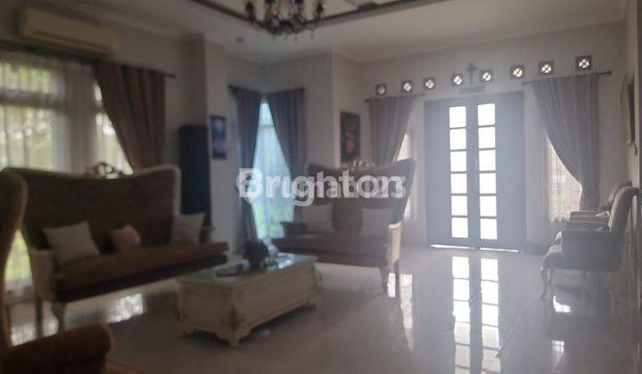 Rumah cantik di jual  2