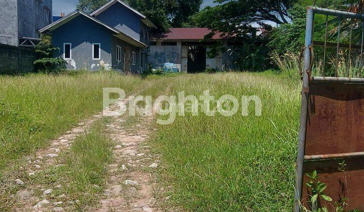 Tanah di jual lokasi strategis depan jalan raya besar 2