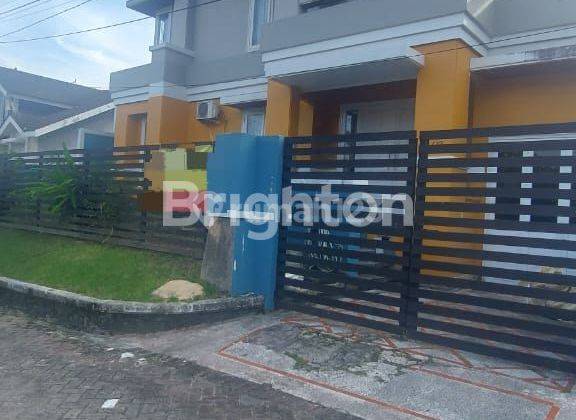 Rumah cantik full furniture di sewakan lokasi perumahan 1