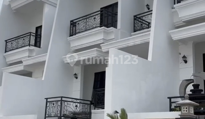 Rumah 3 Lantai Classic Modern Di Denpasar Selatan - Pakerisan Residence Tahap 2 