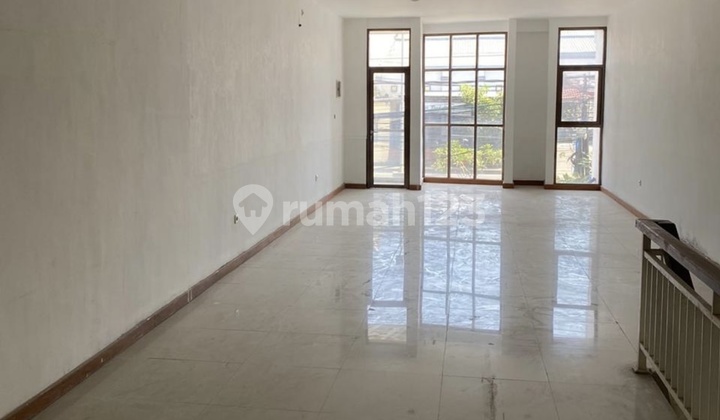 For Rent: Strategic 3-Story Shop House on Bypass Road Jimbaran - Nusa Dua Bali 2