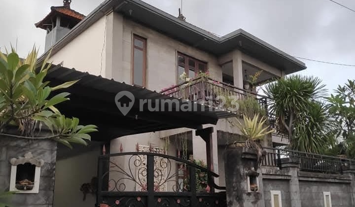 Rumah Strategis 4 Kamar Tidur di Kertadalem, Denpasar - Siap Huni dengan Fasilitas Lengkap