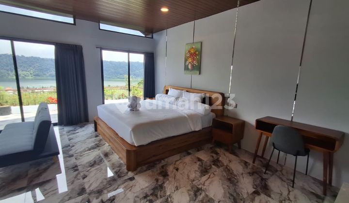 For Rent New 2-Story Villa 3 Bedrooms with Full Lake Buyan View