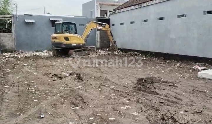 Must Sell Fast - 2,200 Square Meters of Ready-to-Build Land on Jl. Pulau Moyo, Pedungan Must Sell Fast - 2,200 Square Meters of Ready-to-Build Land on Jl. Pulau Moyo, Pedungan
