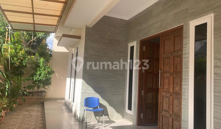 Dijual Cepat Turun Harga !! Hunian Nyaman Di Buana Permai Denpasar – Rumah 2 Lantai Full Furnished, Lokasi Super Strategis!