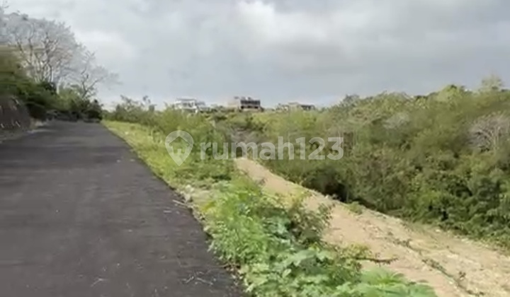 Strategic Land on Greenbowl Beach Road – Ungasan, Bali