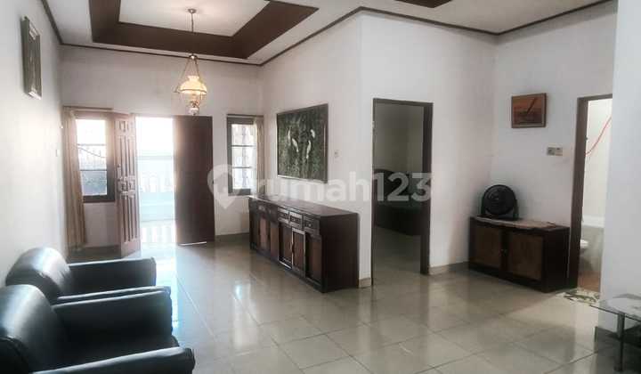 Fully Furnished House in Taman Griya Jimbaran – Strategic Location Near the Beach &amp; Airport