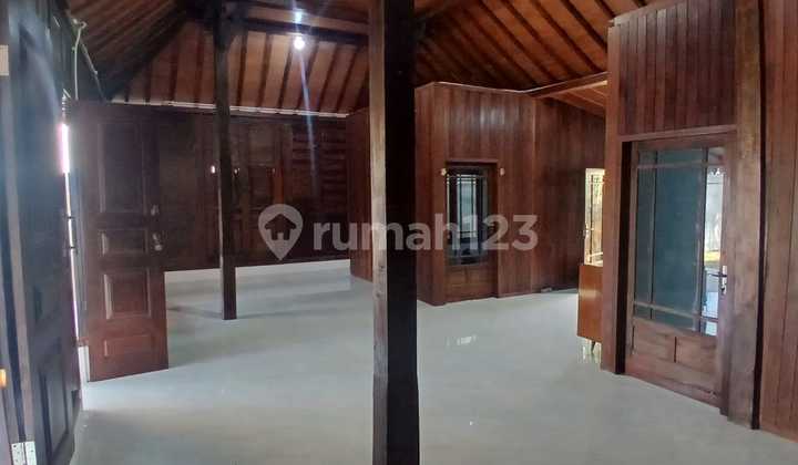 For Rent Traditional Joglo House In Denpasar – Spacious, Cool, And Strategic For Rent Traditional Joglo House In Denpasar – Spacious, Cool, And Strategic
