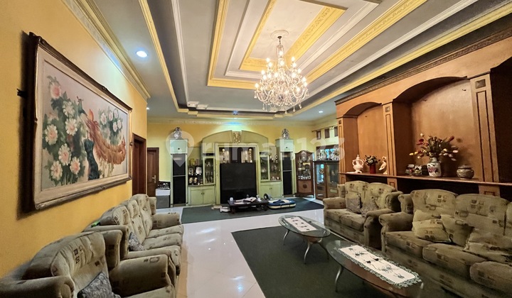 Rumah Besar Pinggir Jalan Suli - 630 M² Dekat Bank Indonesia - Denpasar Utara