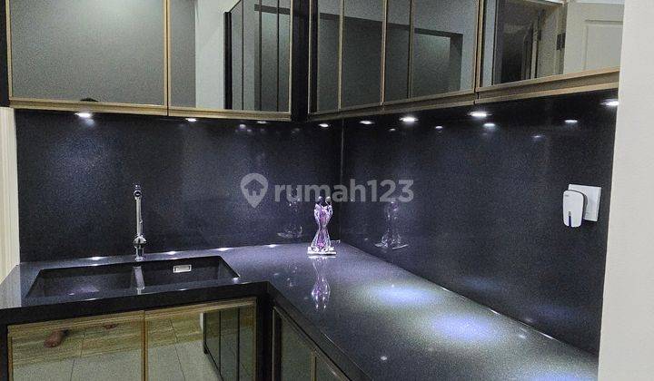 Rumah Mewah 3 Lantai Full Stainless Steel Anti Karat Siap Huni 2
