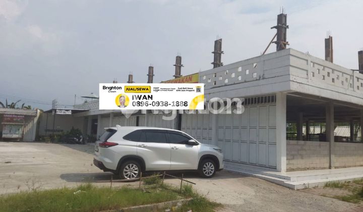 Ruko Gandeng 3 Strategis Parkir Luas 1