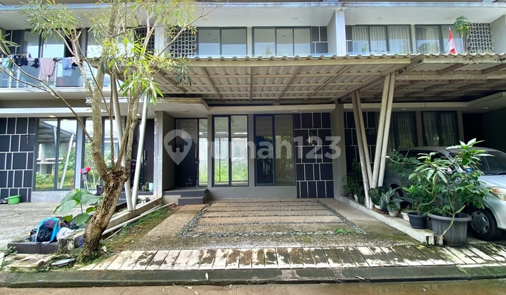 For Rent: Villa Concept House in Golden Park 2 Cluster, Cisauk, BSD, Serpong For Rent: Villa Concept House in Golden Park 2 Cluster, Cisauk, BSD, Serpong