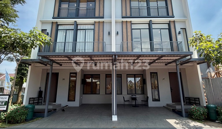 Anza Homes At Malibu Village 3 Story Gading Serpong