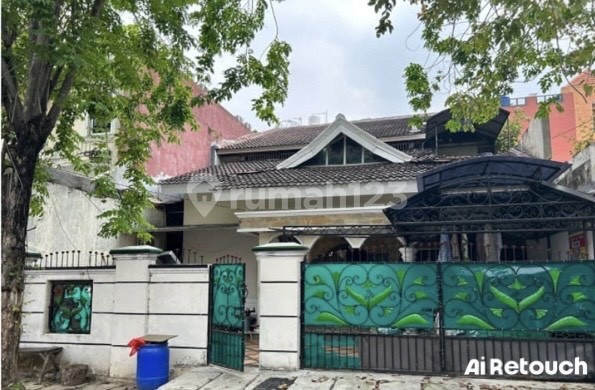 Rumah 2 Lantai di Cempaka Putih di Cempaka Putih