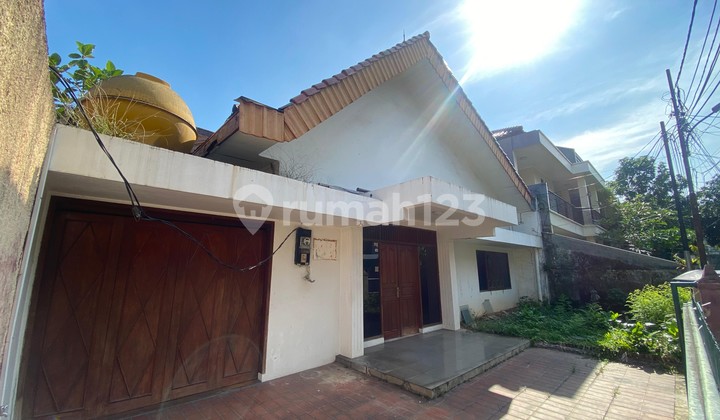 1.5-story house, in Kebayoran Baru, South Jakarta 2