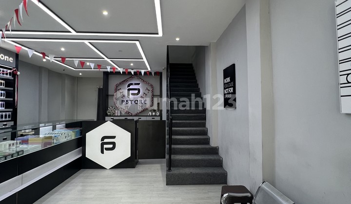 Ruko 2 Lantai di Jalan Soepomo, Tebet, Jakarta Selatan