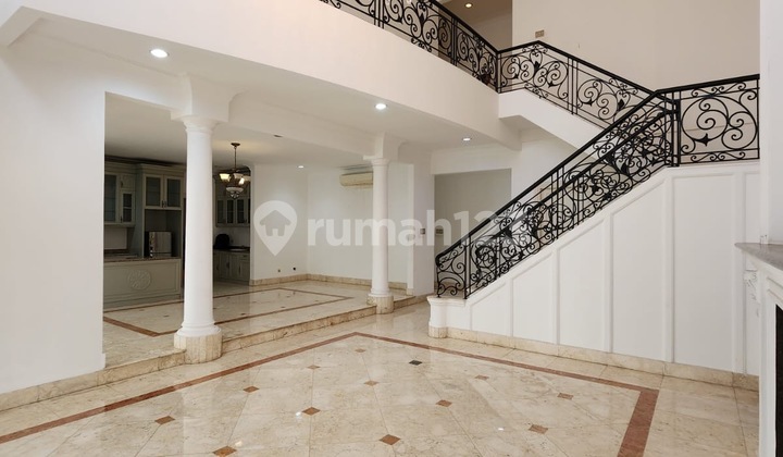 Rumah 2 Lantai di Lebak Bulus