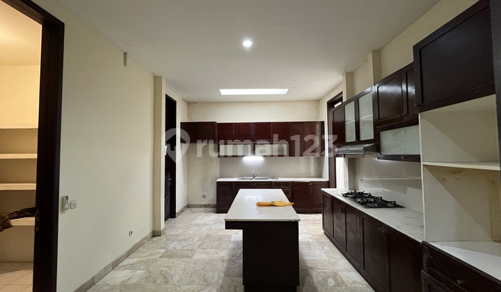 Rumah 1 Lantai di Kemang 2