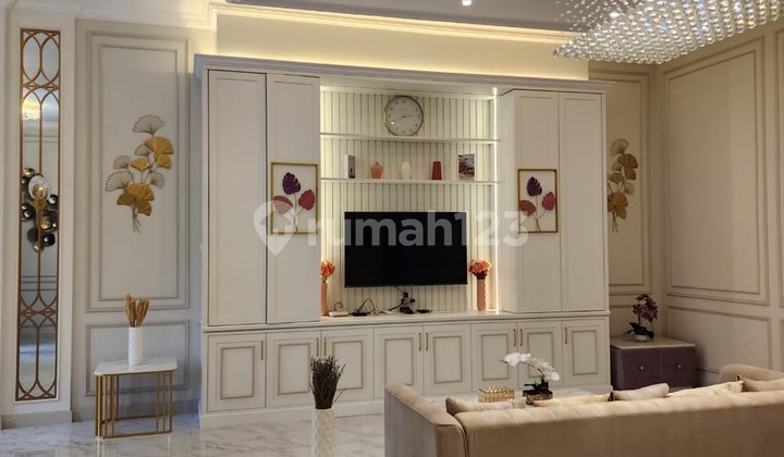 2-Story House in Pondok Indah (Brand New)