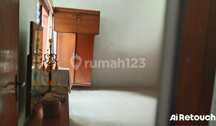 1-Story House in East Cempaka Putih