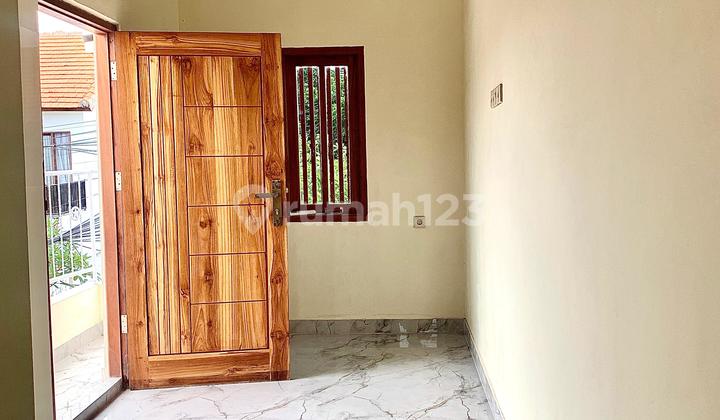 Disewakan Rumah di Kori Nuansa Jimbaran dengan 4 Kamar Tidur dan 4 Kamar Mandi Luas Tanah 150 Dekat Cocomart Kori 2