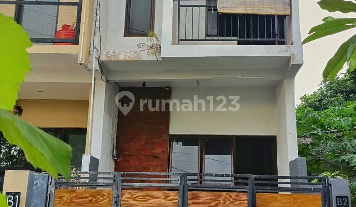 For Sale: Semi-Furnished Minimalist House with 3 Bedrooms, 2 Bathrooms, 2 Floors in Ungasan 2
