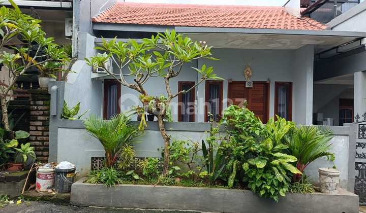 2 Story House For Rent With 3 Bedrooms 2 Bathrooms Land Size 100 In Taman Griya Jimbaran 2 Story House For Rent With 3 Bedrooms 2 Bathrooms Land Size 100 In Taman Griya Jimbaran