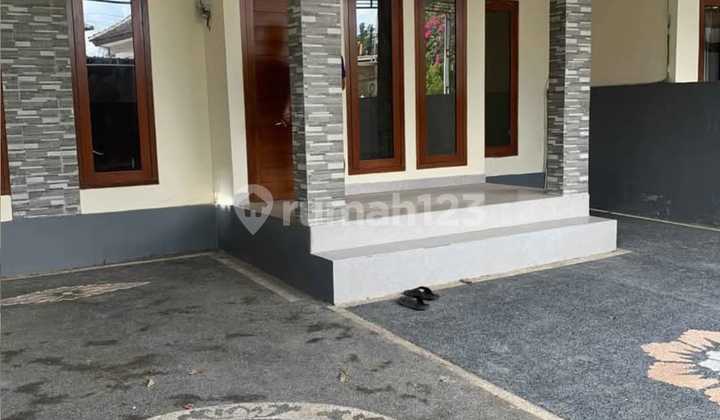 House with 2 Bedrooms 1 Bathroom Area 1 Are Semi Furnished in Puri Gading Jimbaran - Ungasan 2