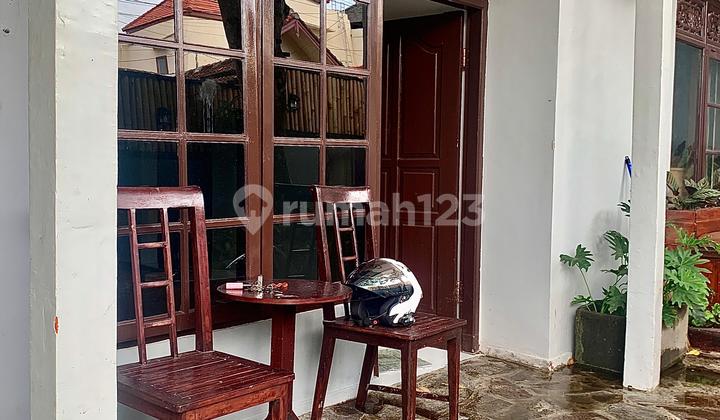 For Rent: House in Taman Griya with 3 Bedrooms, 3 Bathrooms, Land Size 150, Close to Traditional Market.