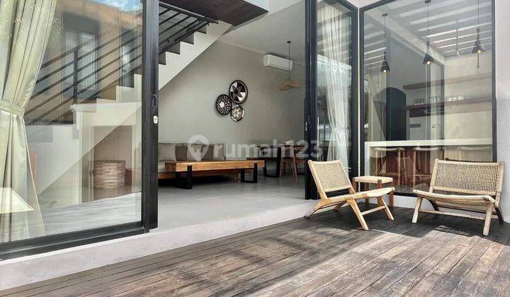 Villa Di Jual / Shm - Sertifikat Hak Milik Furnished Di Perenenan , Pererenan 2