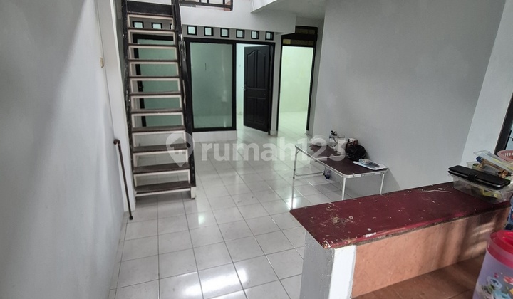 Rumah Sewa Lokasi Strategis serta Lingkungan yang Nyaman 2