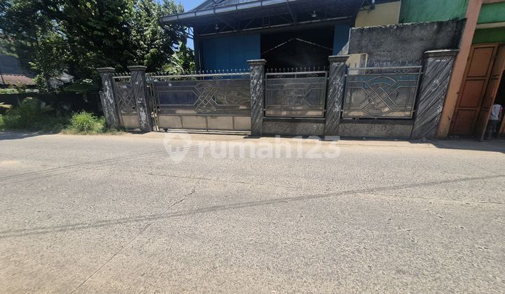 Eks Pabrik Lengkap dengan Kantor di Kawasan Industri Sentul