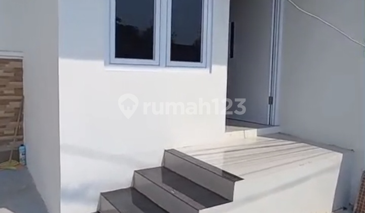 Residential House Suitable for Business 2