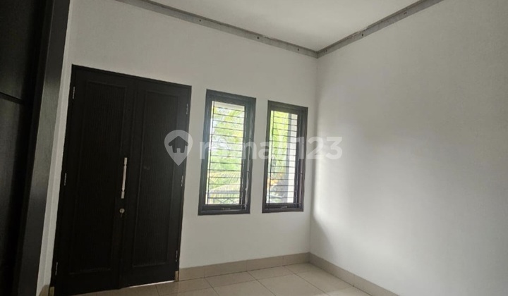 Rumah Mewah di Kawasan Elite 2