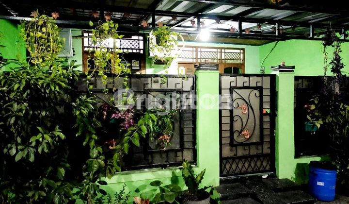 RUMAH DI LOKASI STRATEGIS RUMAH DI LOKASI STRATEGIS