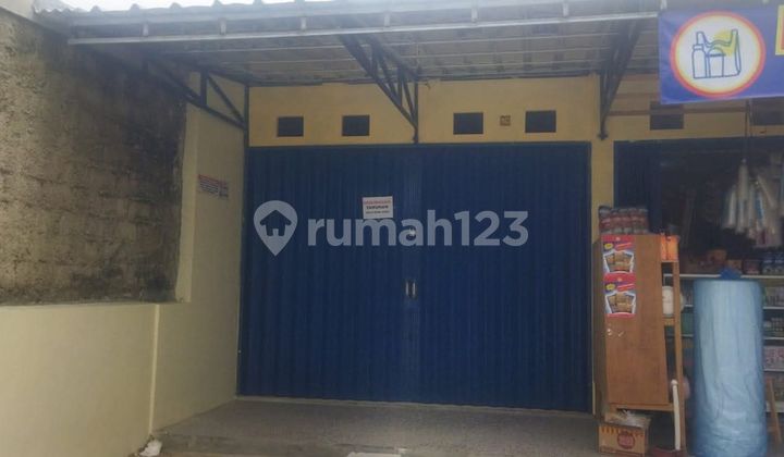 Toko Lokasi Strategis 