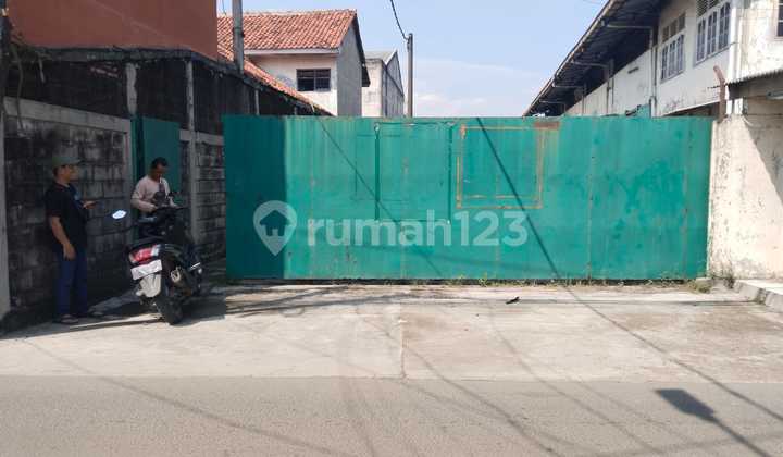 Multi-Functional Building Suitable for Factory or Warehouse Multi-Functional Building Suitable for Factory or Warehouse