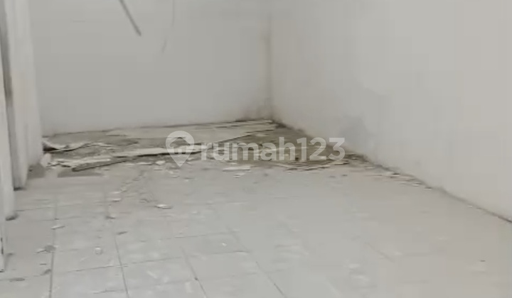 Affordable Shop House in a Strategic Location 2