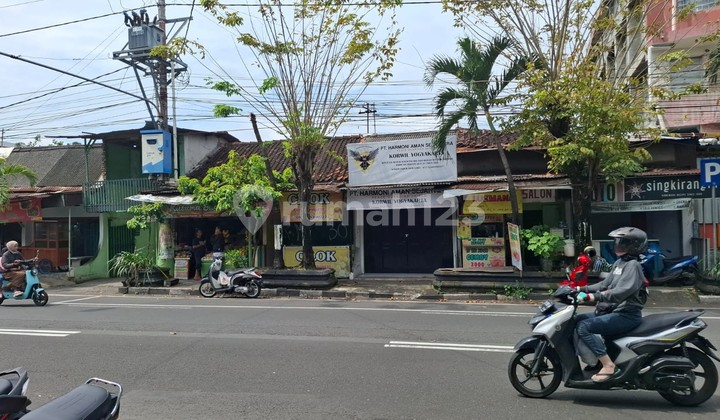 Tanah Jalan Kusumanegara 1600m2 1