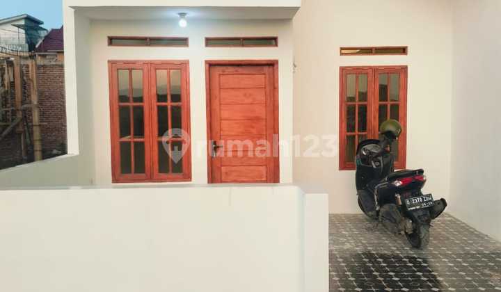 Dijual Rumah Termurah Di Pinggir Jalan Raya 1